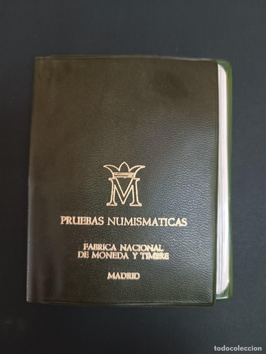 Monedas Juan Carlos I: Lote 7- Cartera Oficial Pruebas Numism&aacute;ticas FNMT 1977 &bull; Juan Carlos I (Estuche Verde)