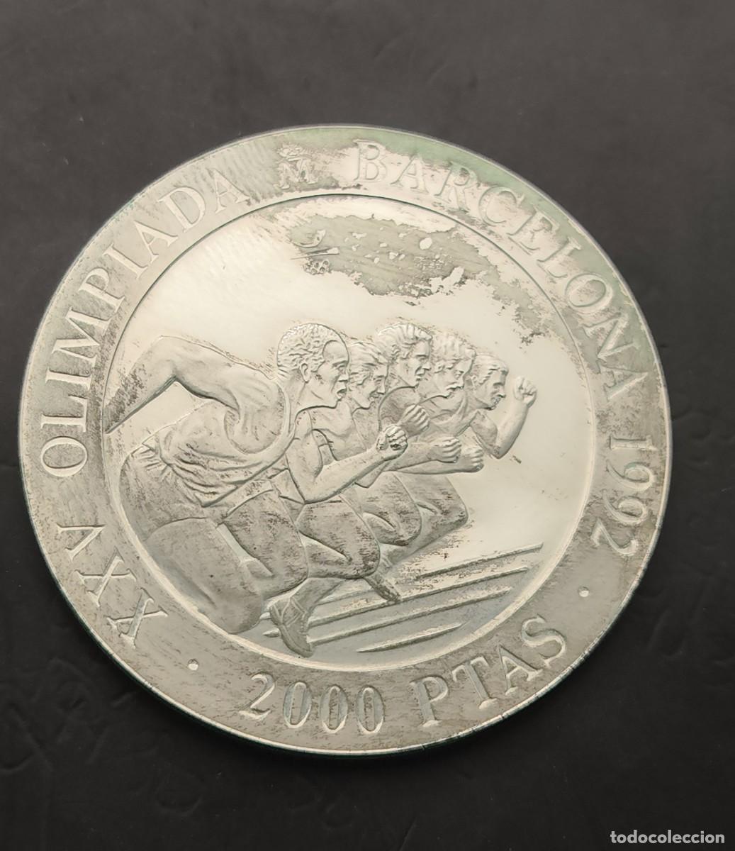 Monete Juan Carlos I: ESPA&Ntilde;A. A&Ntilde;O 1992. 2000 PTAS PLATA ( 925 ) OLIMPIADA 92 &rdquo;ATLETISMO&rdquo;. PESO 27 GR