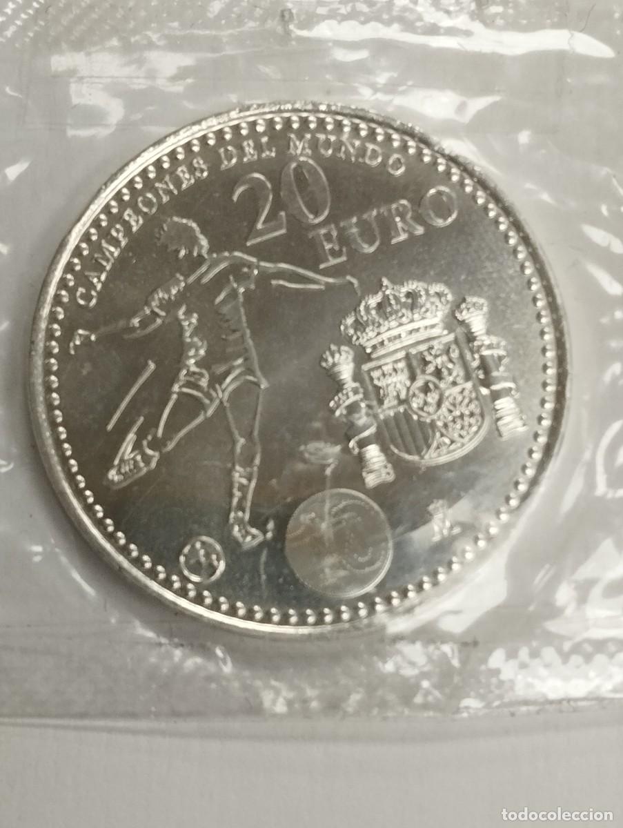 Monedas Juan Carlos I: MONEDA 20 EUROS PLATA 2010 - Espa&ntilde;a Campeones del Mundo F&uacute;tbol.