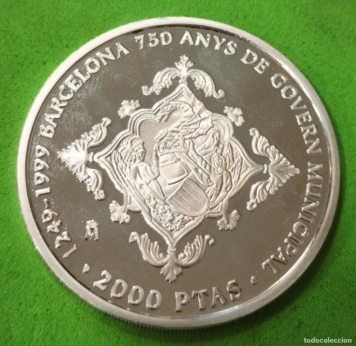 Moedas Juan Carlos I: ESPA&Ntilde;A. A&Ntilde;O 1999. 2000 PTAS PLATA 750 GOBIERNO MUNICIPAL BARCELONA. PESO 27 GR