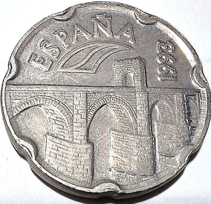 Monedas Juan Carlos I: Espa&ntilde;a 1993, ERROR 50 pesetas &rdquo;Remarcado el rev. completo&rdquo;. Hnos. Guerra 493. Foto.