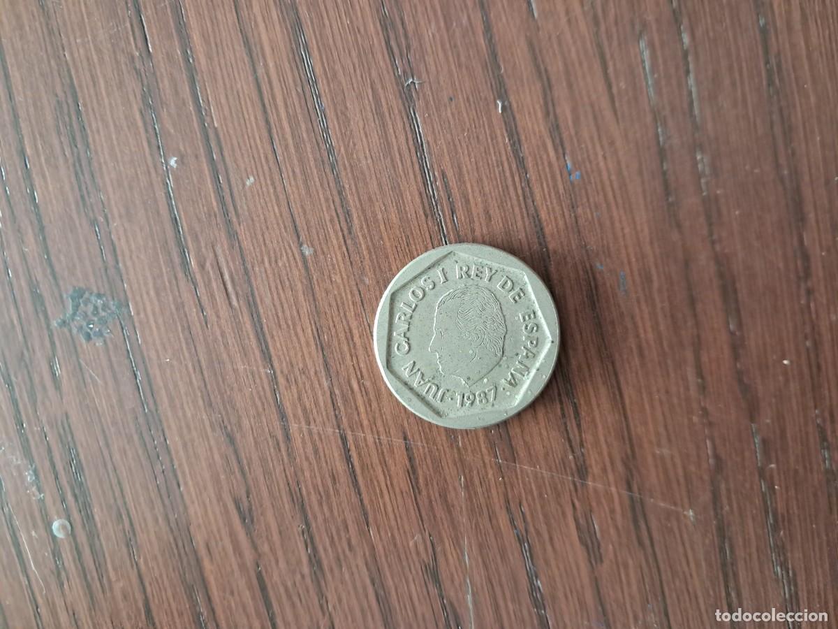 Monedas Juan Carlos I: moneda de Espa&ntilde;a de 200 pesetas, Rey Juan Carlos I, a&ntilde;o 1987.