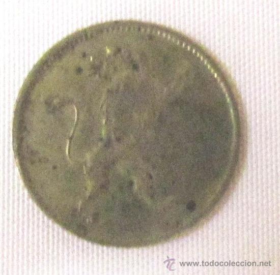Monedas locales: ficha de casino de 25 c&eacute;ntimos en lat&oacute;n - Foto 3