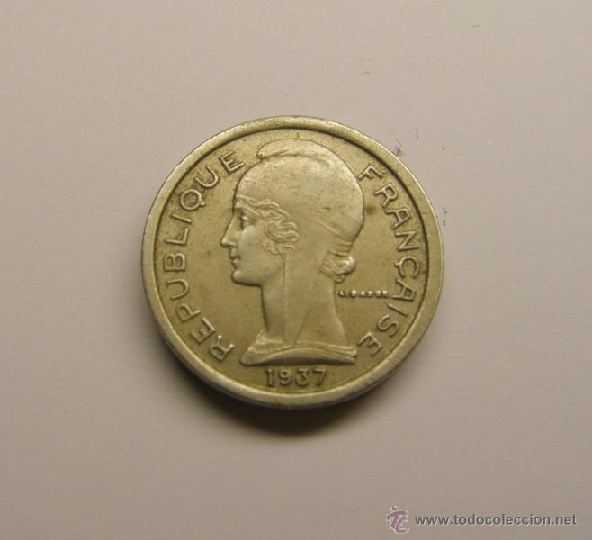 Monnaies locales: Antigua ficha telef&oacute;nica del a&ntilde;o 1937.