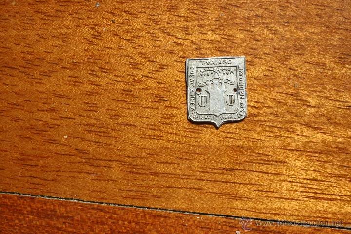 Local Coins: ficha alumino escudo de Tarazona