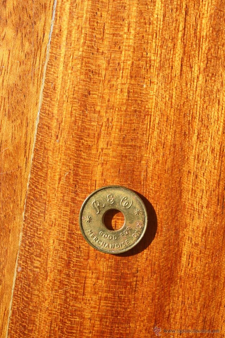 Monedas locales: Ficha R E W, Good for merchandise only - LONDON - Foto 1