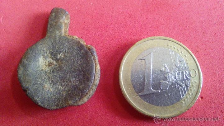 Monedas locales: PRECINTO EN PLOMO DE PERGAMINO - Foto 2