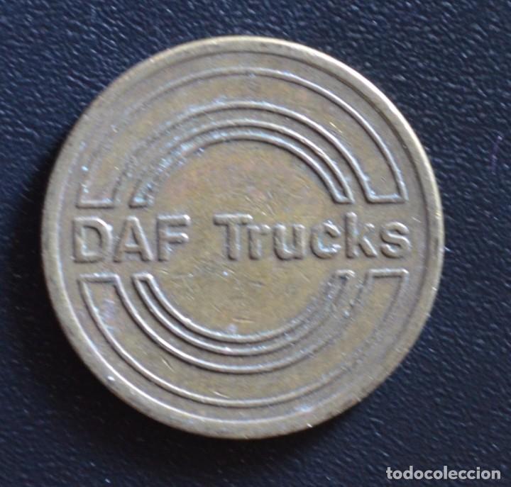 Monedas locales: FICHA  -  JETON  -  TOKEN  -  DAF TRUCKS - Foto 2