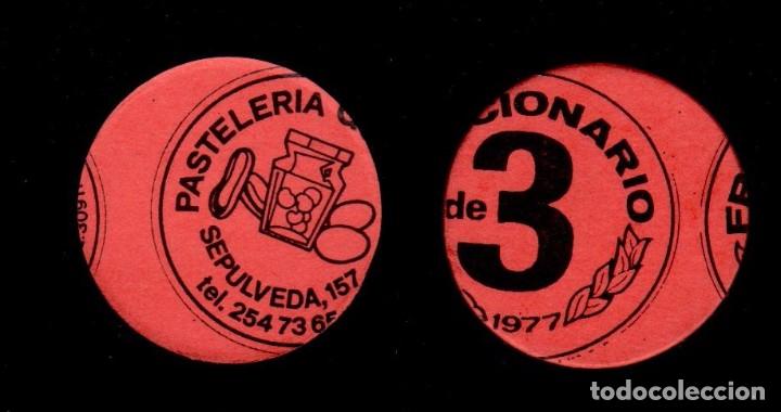 Monnaies locales: FM- 120a VARIEDAD TROQUELADO MUY DESPLAZADO - VALE MONEDA de 3 Pta emitido el  a&ntilde;o 1977 ante la falt