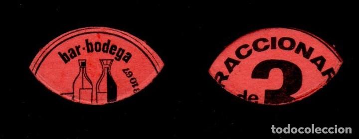 Monnaies locales: FM- 92 VARIEDAD TROQUELADO PARCIAL OVAL - VALE MONEDA de 3 Pta emitido el a&ntilde;o 1977 ante la falta d