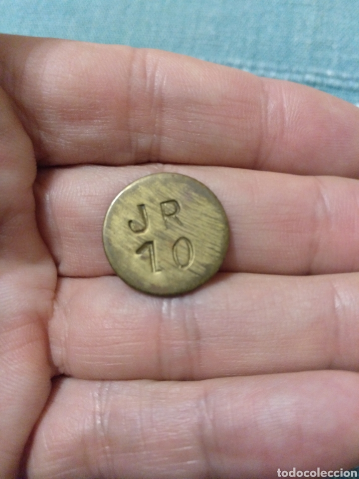 Monedas locales: Ficha comercial con una flor 18 mm. - Foto 2