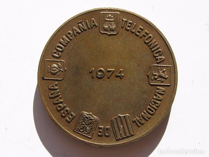 Monedas locales: TELEFONICA , MEDALLA DE BRONCE DE 1974 - Foto 2