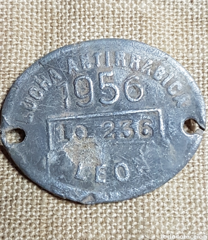Monedas locales: Ficha antirrabica Le&oacute;n 1956 - Foto 1