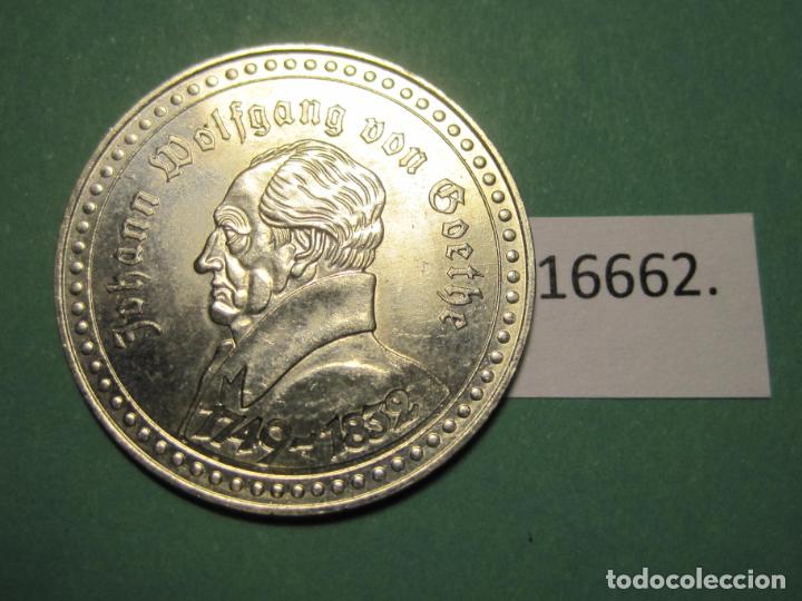 Monedas locales: ficha, medalla, token, jet&oacute;n - Foto 1