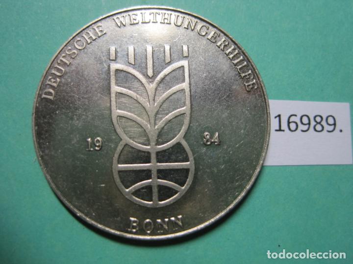 Monedas locales: ficha, token, jet&oacute;n - Foto 2
