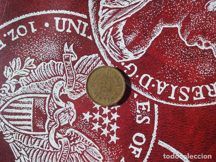 Monedas locales: FICHA - JETON - TOKEN - BELL FRUIT - Foto 2
