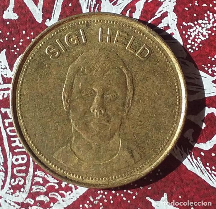 Monedas locales: FICHA - JETON - TOKEN - SHELL SIGI HELD - Foto 1