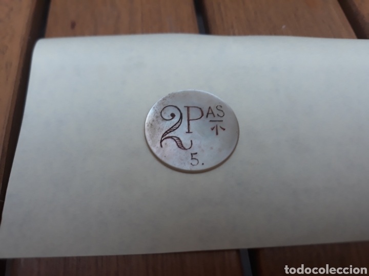 Monedas locales: Ficha de 2pesetas de n&aacute;car - Foto 1