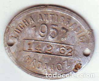Monedas locales: CHAPA ANTIRRABICA DE BADAJOZ 1957 - Foto 1