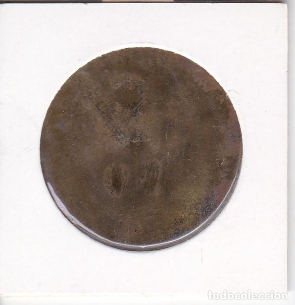 Monedas locales: FICHA CON EL SIMBOLO DE POUND &pound; DE 50 CENTIMOS - Foto 2