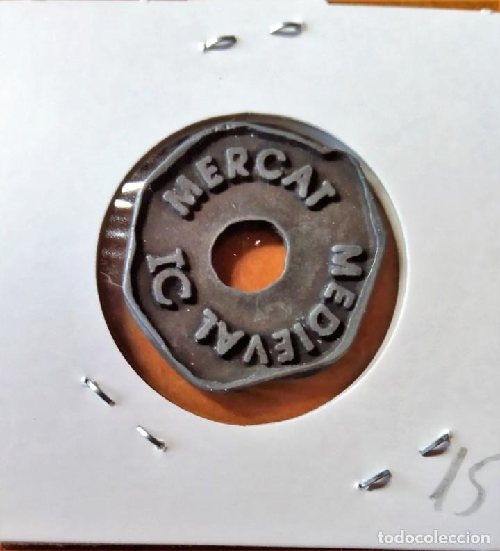 Monedas locales: FICHA MERCADO MEDIEVAL - Foto 2