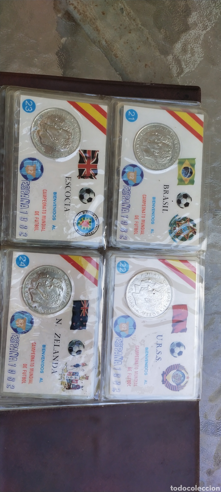 Monedas locales: Carnet moneda mundial 1982 - Foto 4