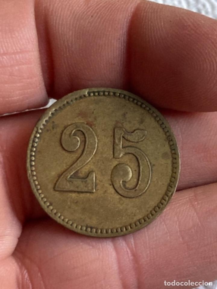 Monedas locales: Antigua ficha de 25 c&eacute;ntimos - Foto 2
