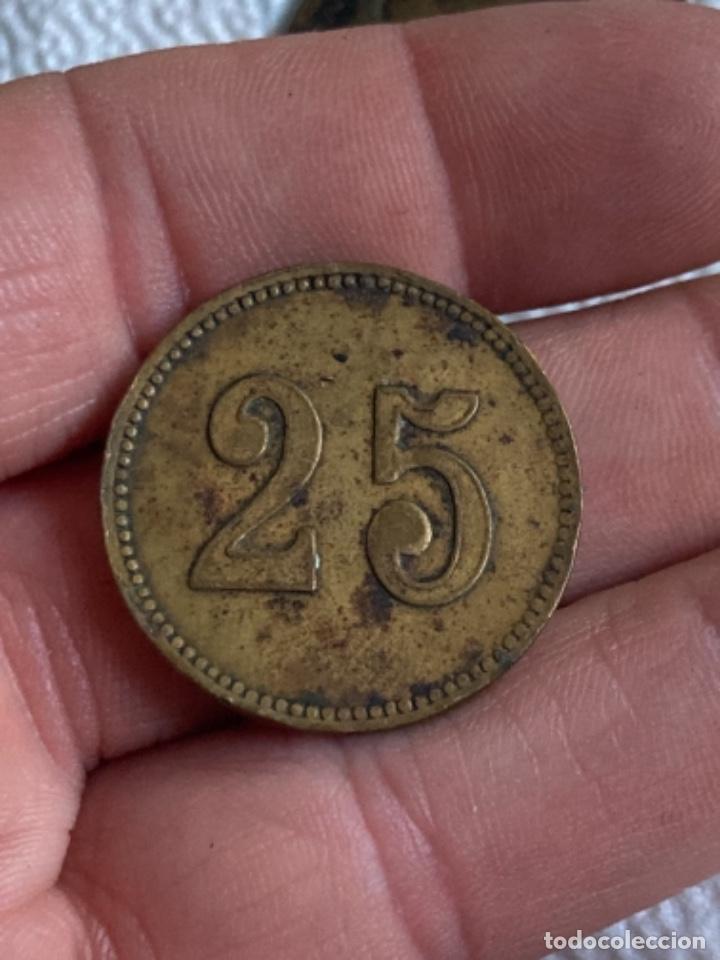 Monedas locales: Antigua ficha 25 c&eacute;ntimos - Foto 2