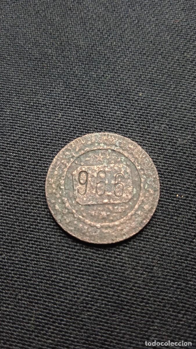 Monedas locales: Antigua ficha A.consommer. - Foto 2