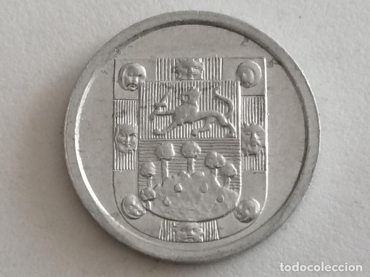 Monedas locales: FICHA GONZALO JIMENEZ DE QUESADA 1579 - Foto 2