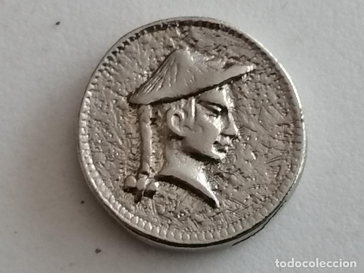 Monedas locales: FICHA ACEITE CS - Foto 2