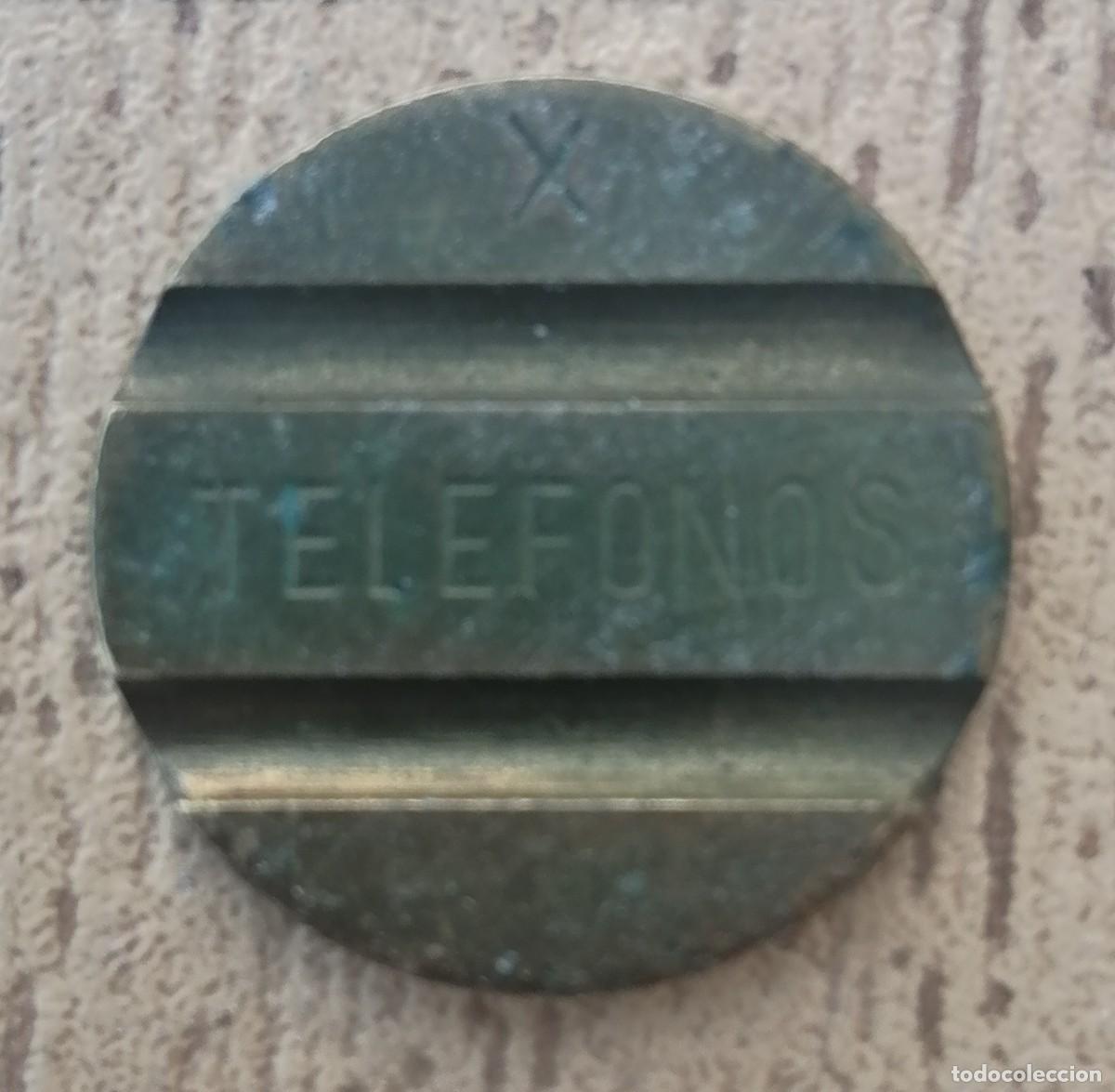 Monedas locales: Ficha telef&oacute;nica, a&ntilde;os 60s - Foto 1