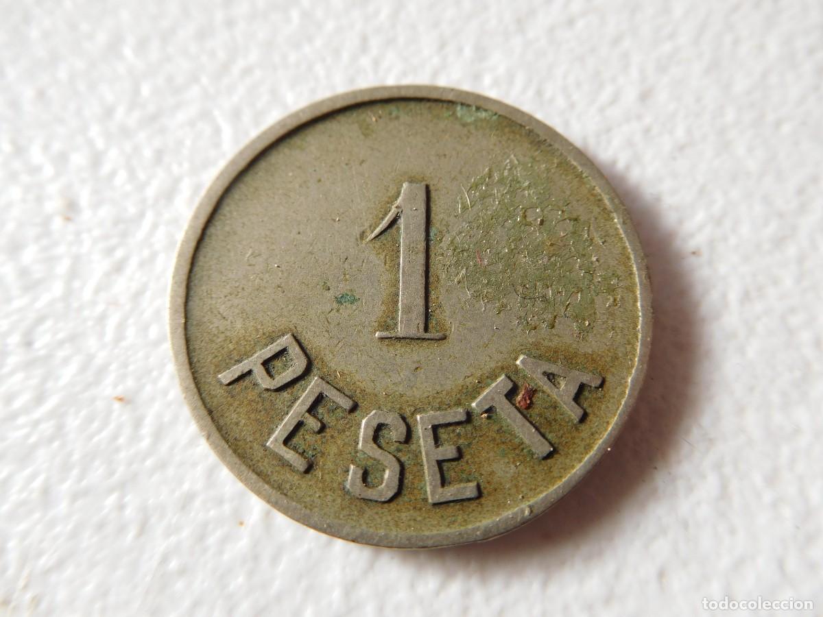 Monedas locales: Moneda 1 peseta Cassa de la Selva la protectora - Foto 1