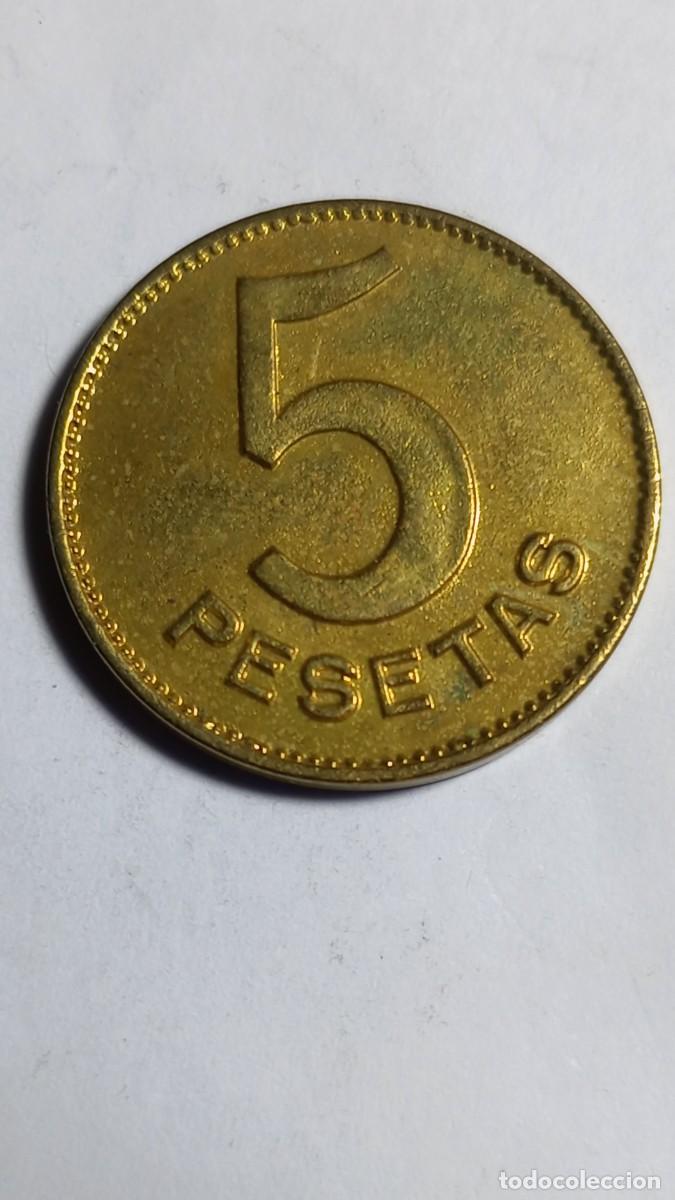 Monedas locales: ANGLES - 5 PESETAS COOPERATIVA UNION ANGLESENSE EN DORADO - Foto 1
