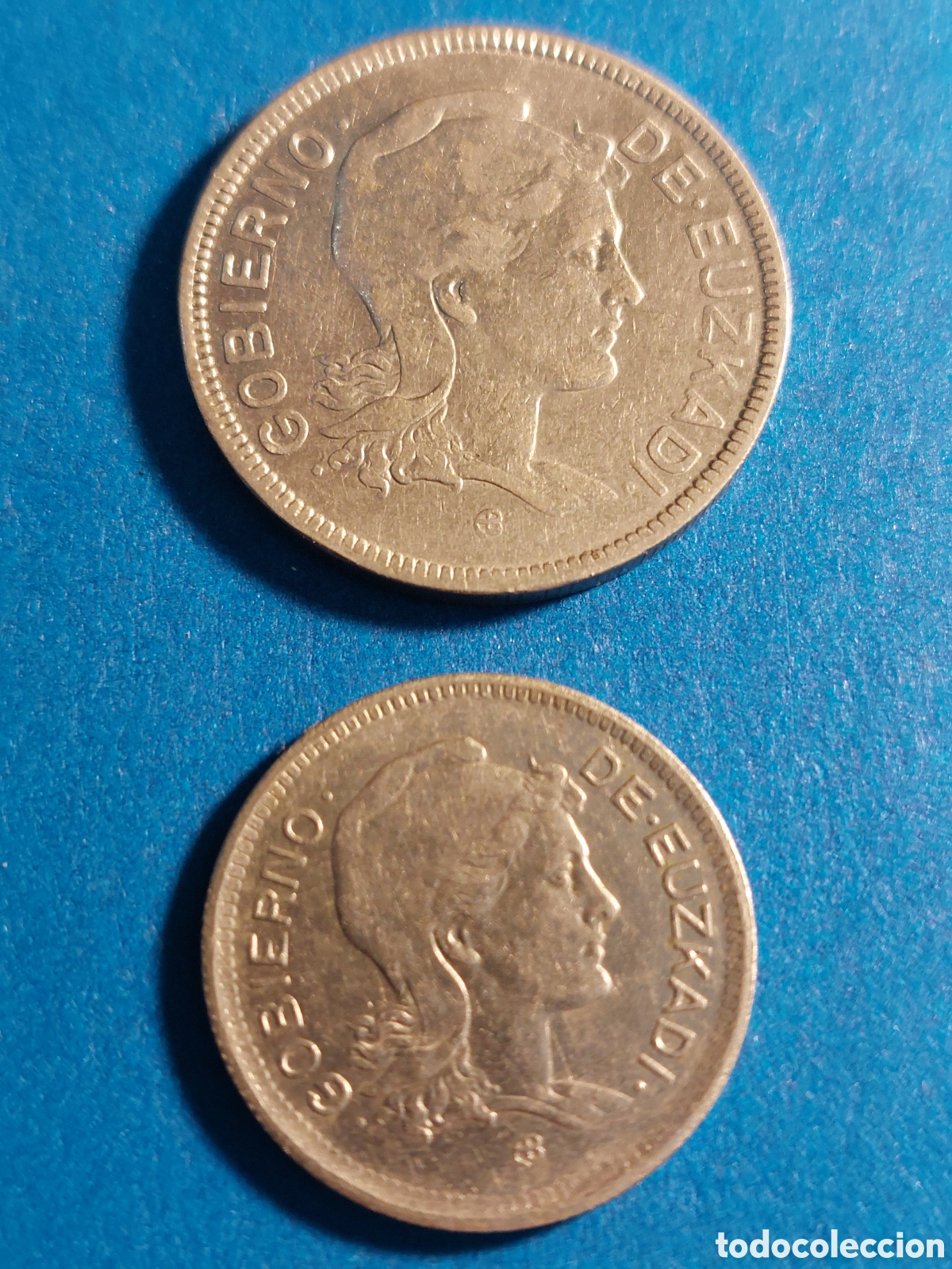 Monedas locales: Una y dos pesetas del gobierno de Euzcadi 1937 - Foto 2