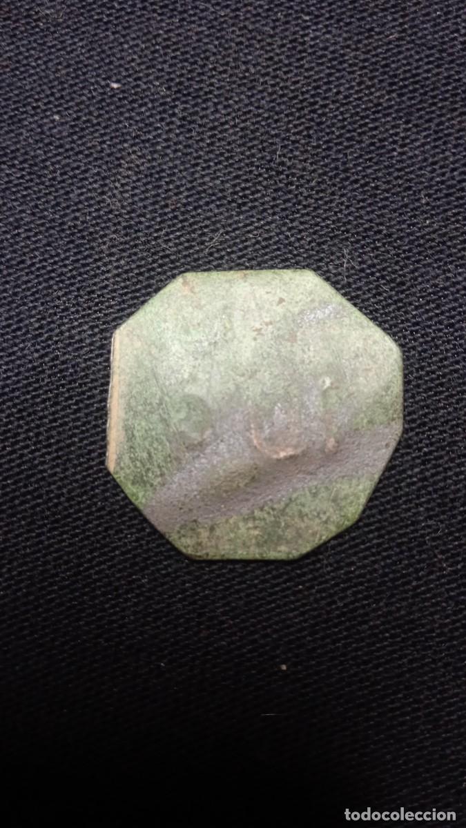 Monedas locales: Antigua ficha 10 C&eacute;ntimos. - Foto 2