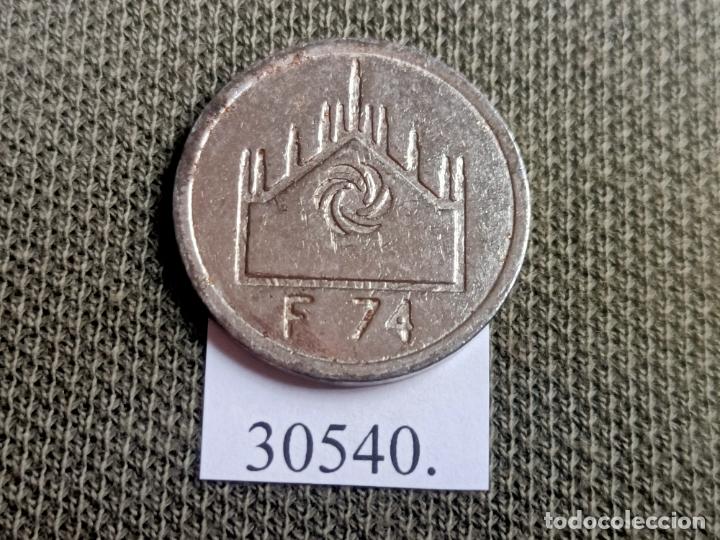 Monedas locales: ficha, token, jet&oacute;n - Foto 1
