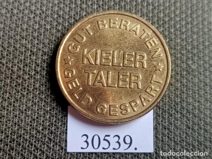 Monedas locales: ficha, token, jet&oacute;n - Foto 1