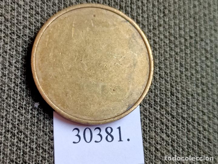 Monedas locales: ficha, token, jet&oacute;n - Foto 3