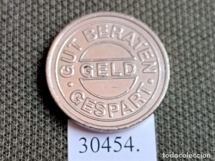 Monedas locales: Ficha, token, jet&oacute;n - Foto 1