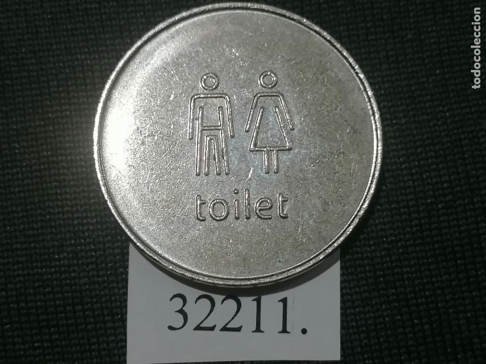 Monedas locales: ficha WC, token, jet&oacute;n - Foto 1