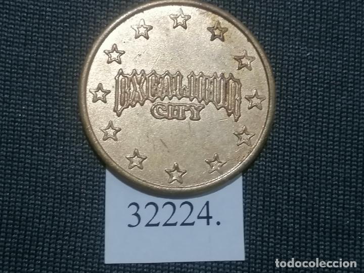 Monedas locales: ficha, token, jet&oacute;n - Foto 1