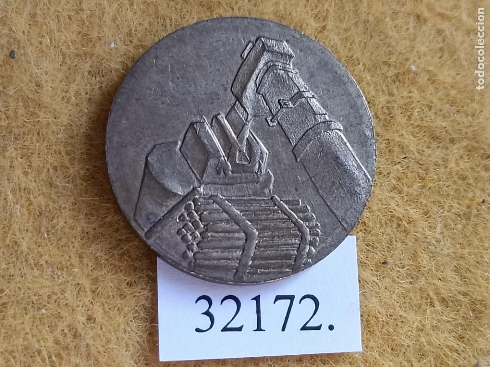 Monedas locales: ficha, token, jet&oacute;n - Foto 1