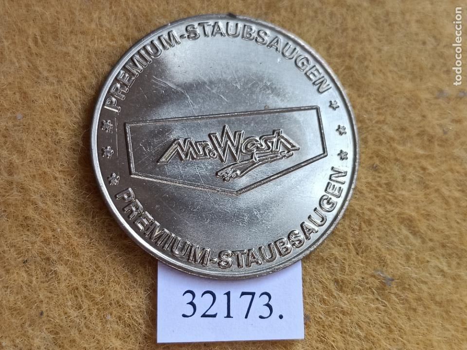 Monedas locales: ficha, token, jet&oacute;n - Foto 1