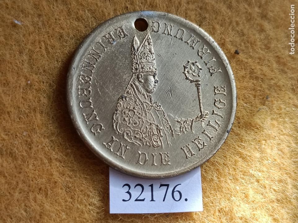 Monedas locales: ficha, token, jet&oacute;n - Foto 1