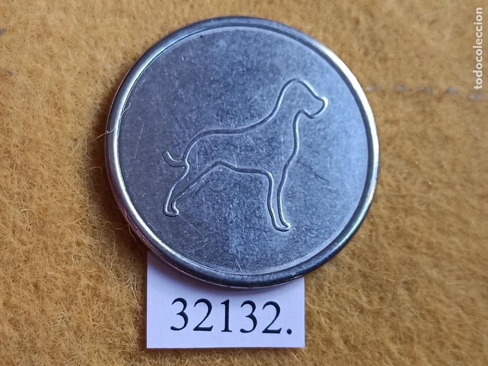 Monedas locales: ficha, token, jet&oacute;n - Foto 1