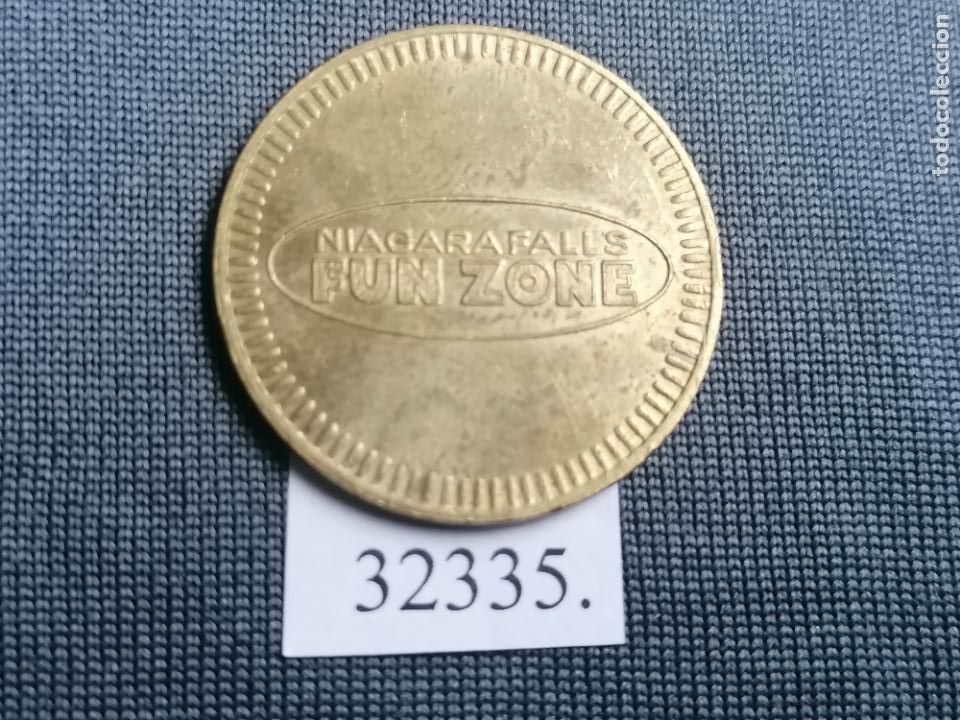 Monedas locales: ficha, token, jet&oacute;n - Foto 1