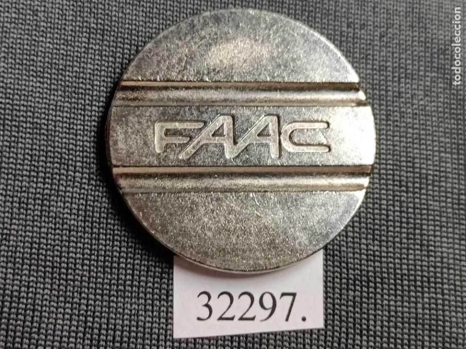 Monedas locales: ficha, token, jet&oacute;n - Foto 2