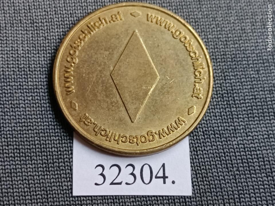 Moedas locais: ficha, token, jet&oacute;n