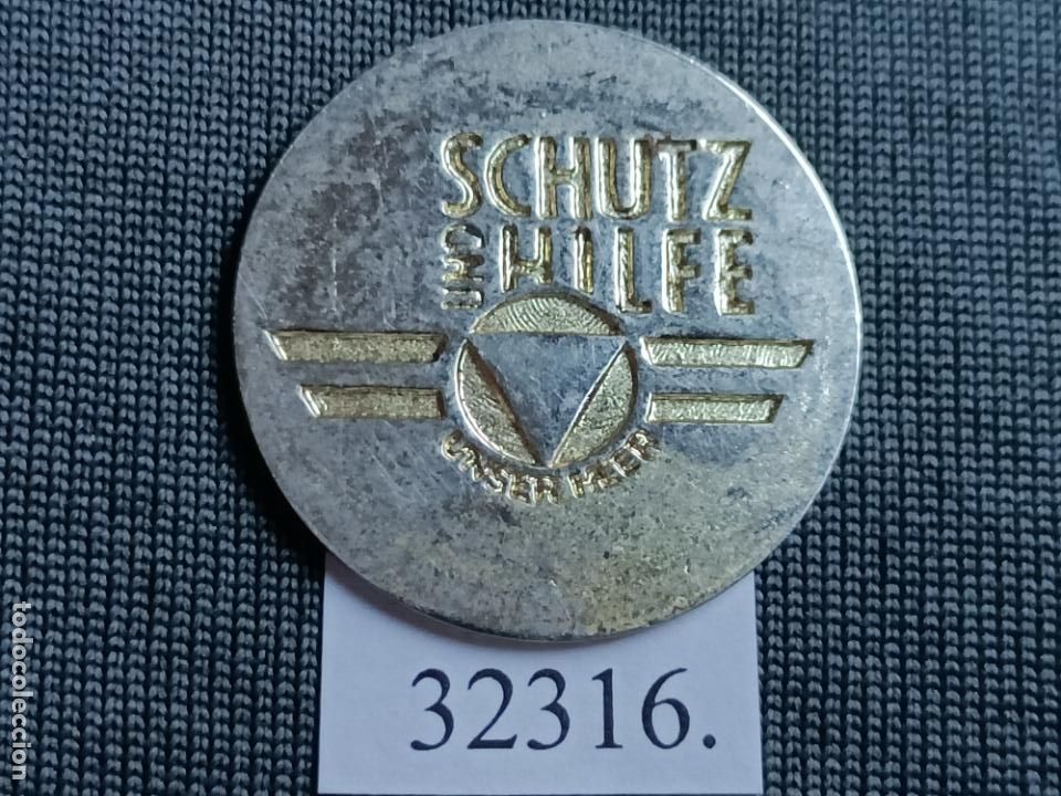 Monedas locales: ficha, token, jet&oacute;n - Foto 2